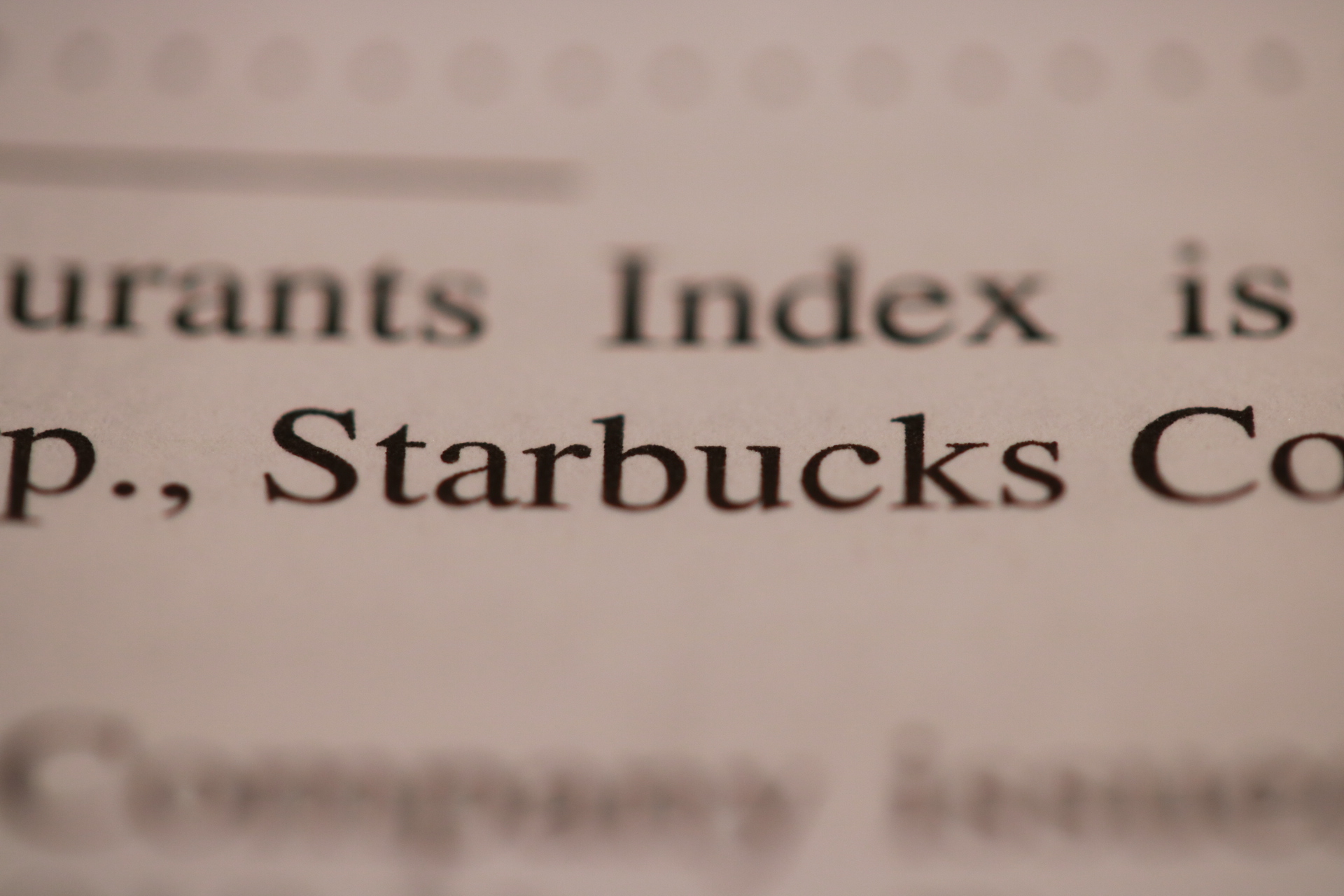Starbucks hikes dividend by 20%
