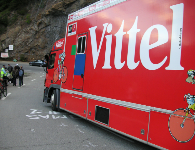 Vittel owner Nestlé (Switzerland) hiked its dividend for the 25th consecutive year in 2021 © dividendhike.com